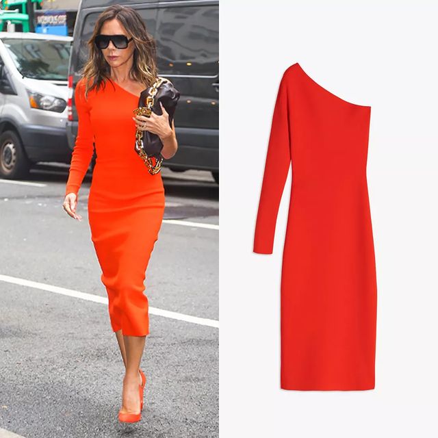 A Quick Look Into Victoria Beckham's Classic Style Looks 