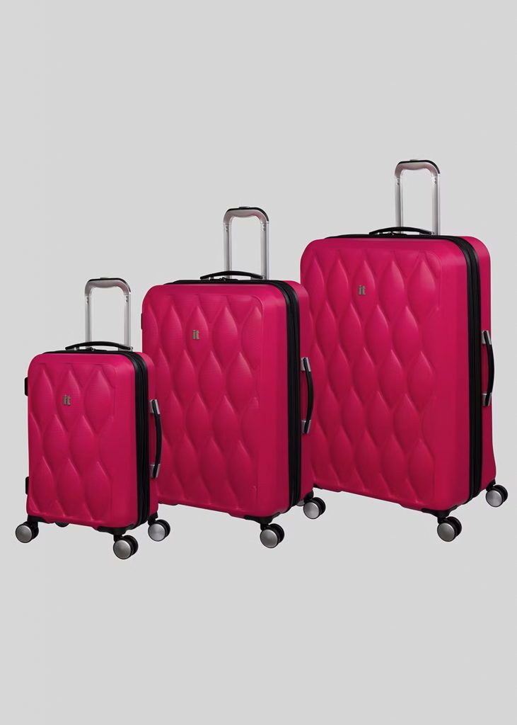 IT Luggage Sorrento Fuchsia Suitcase